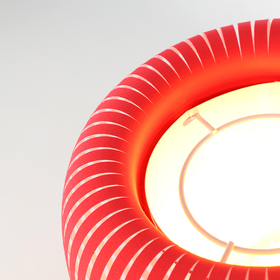 GRACE lampe de table velours rouge, style minimaliste design, détails 2