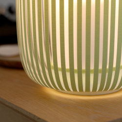 GRACE - Lampe de table en coton vert pistache - Ø24 cm