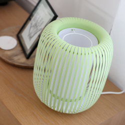 GRACE - Lampe de table en coton vert pistache - Ø24 cm